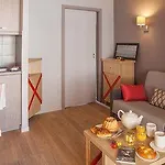 Apart-hotel Pierre & La Petite Venise