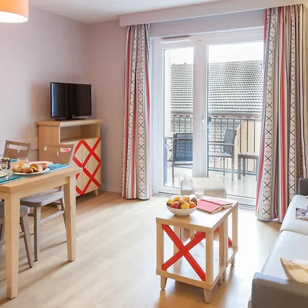 Hotel apartamentowy Pierre & La Petite Venise