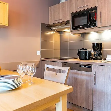 Pierre & La Petite Venise 3*