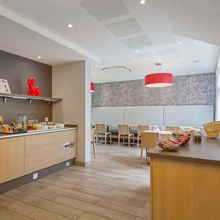 Pierre & La Petite Venise Aparthotel