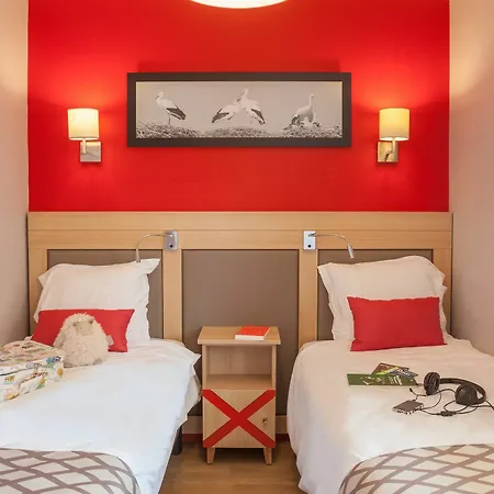 Pierre & La Petite Venise アパートホテル 3*