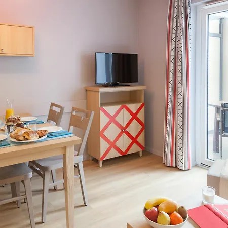 Hotel apartamentowy Pierre & La Petite Venise