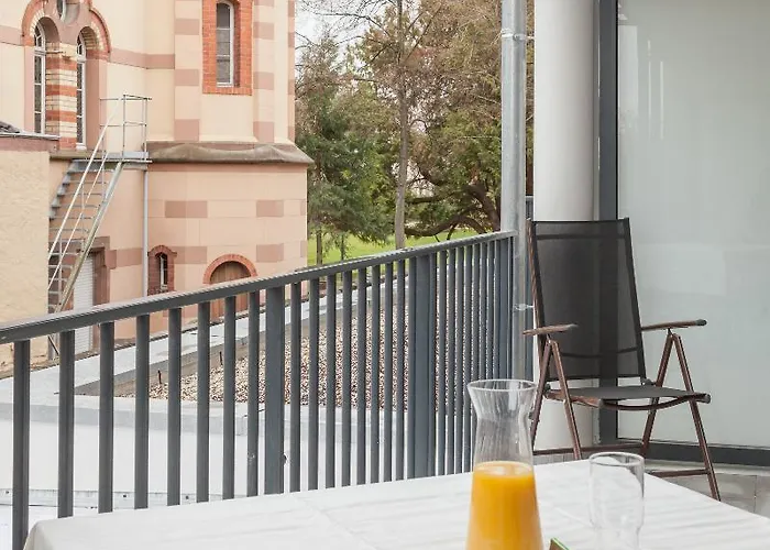 Pierre & La Petite Venise Aparthotel