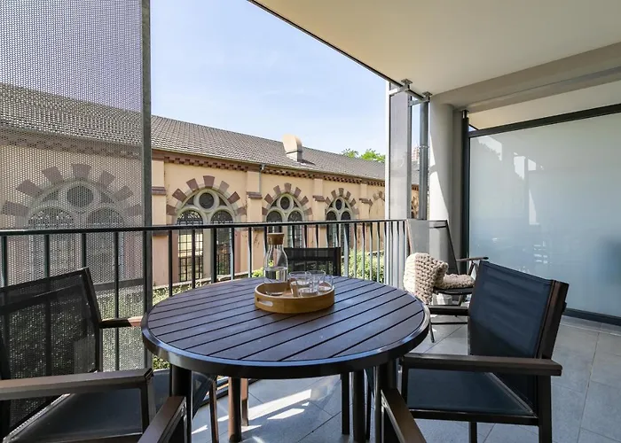 Pierre & La Petite Venise Aparthotel 3*