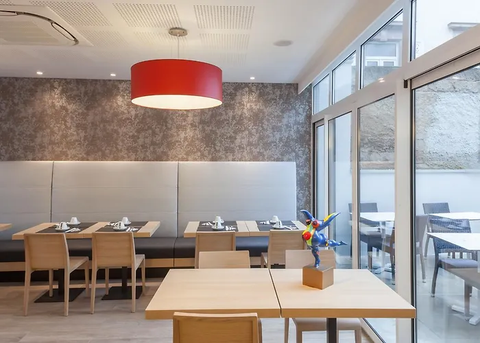 Pierre & La Petite Venise Aparthotel 3*