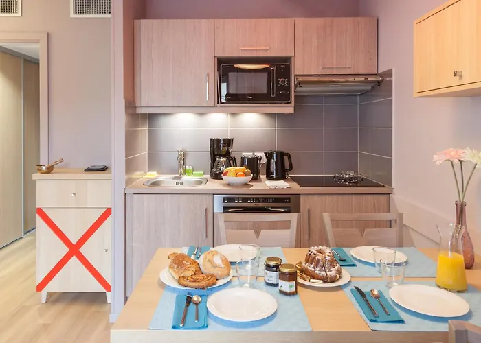 Pierre & La Petite Venise Aparthotel Colmar