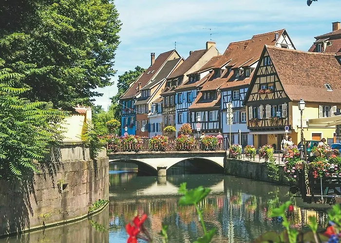 Pierre & La Petite Venise Aparthotel 3*