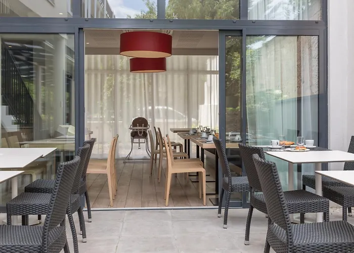 Aparthotel Pierre & La Petite Venise 3*