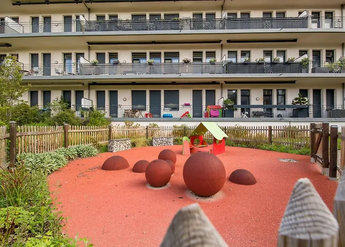 Pierre & La Petite Venise Aparthotel 3*