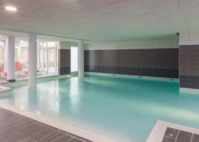 Pierre & La Petite Venise